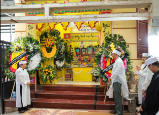 lật tàu Hạ Long